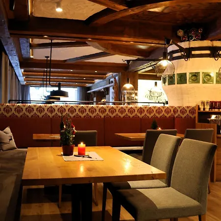 Dorf-chalets Mit Sauna